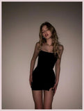 Modest Sheath Straps Black Short Homecoming Dresses Little Black Dress Birthday Outfits HZ1024
